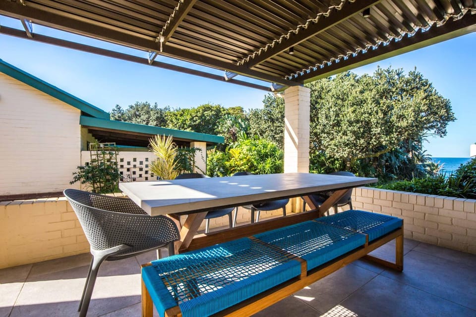 Garden, Dining area