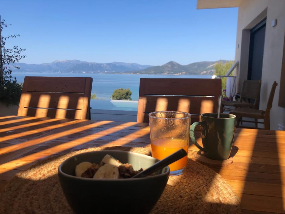Villa Mare Stylish 3 Bedroom Central Villa With Private Pool Villa in Peloponnese, Western Greece and the Ionian