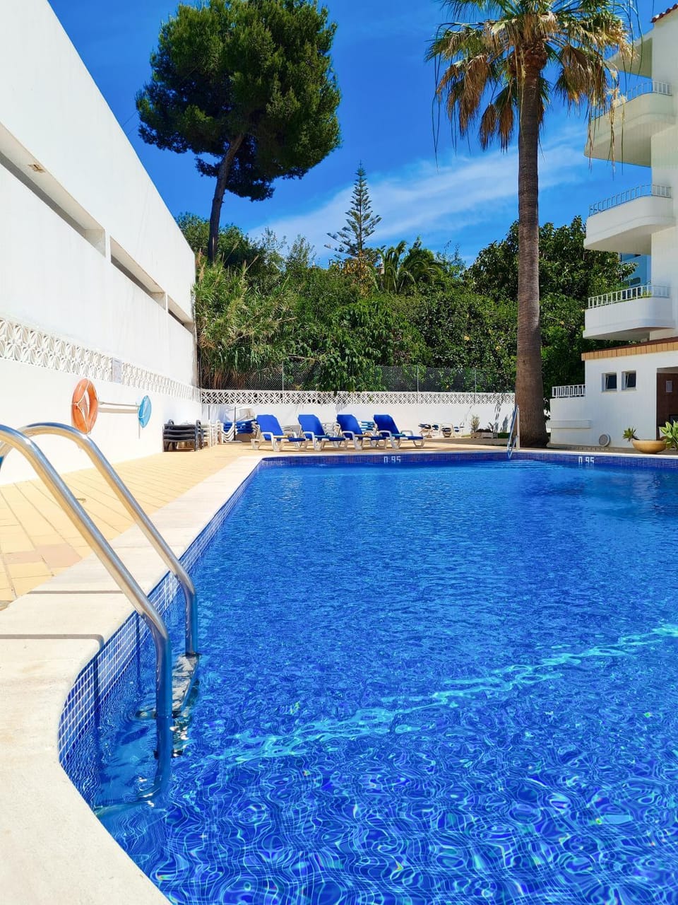 Pool view, Swimming pool, Swimming pool, sunbed
