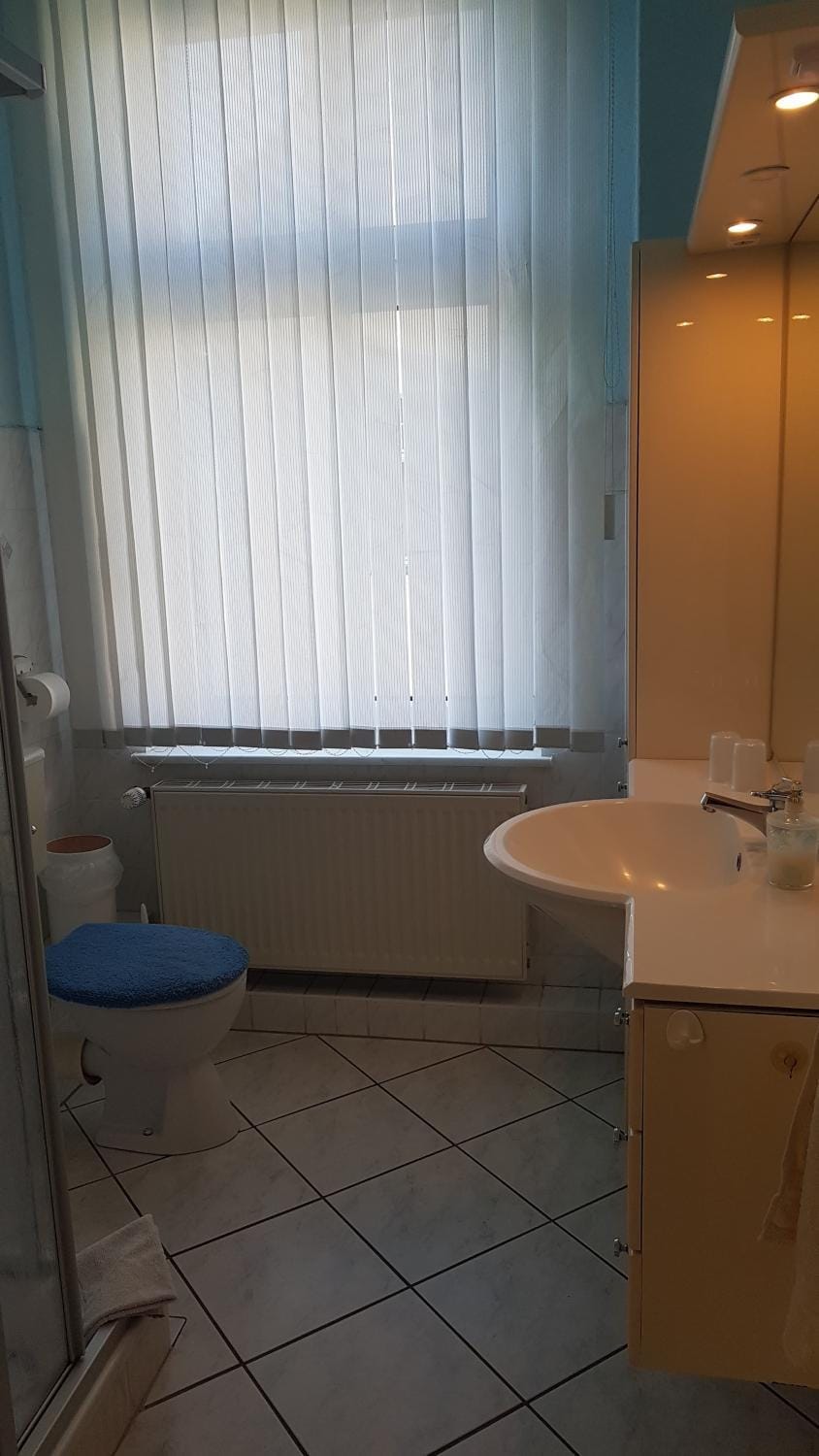 Bathroom, Living room