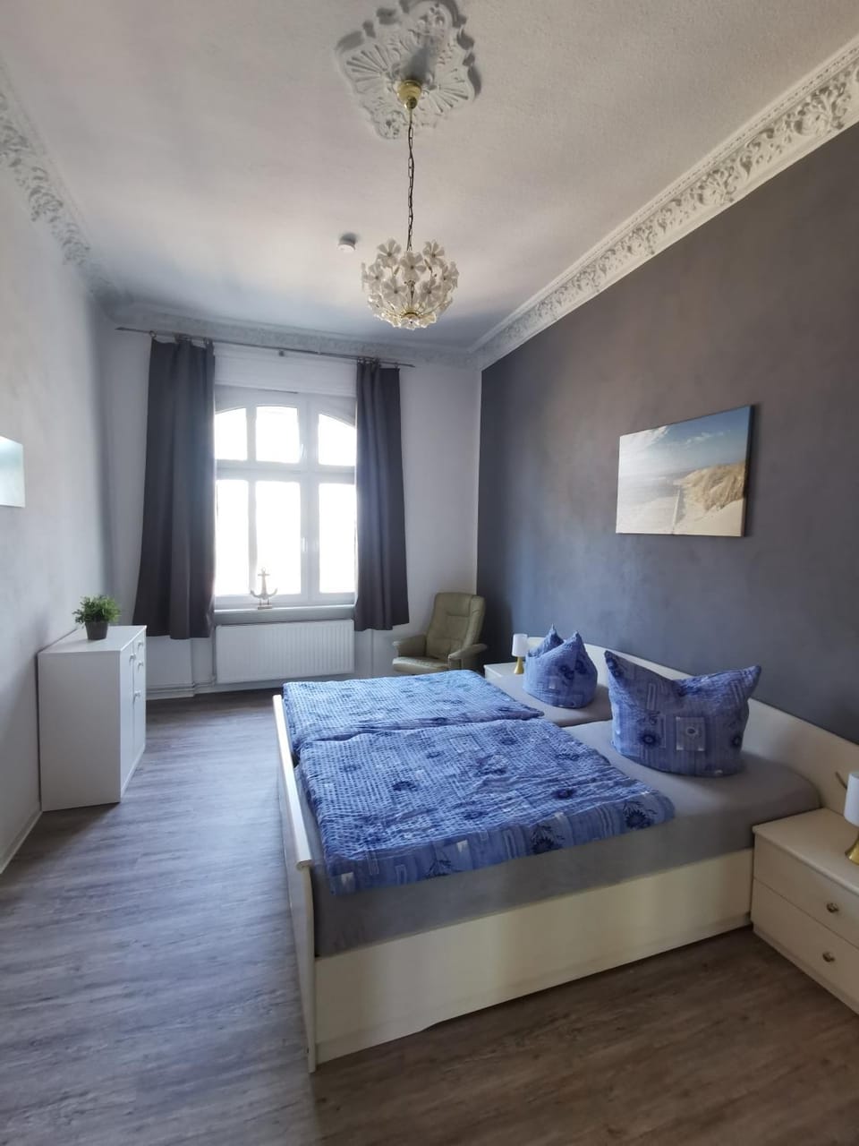 Living room, Bedroom
