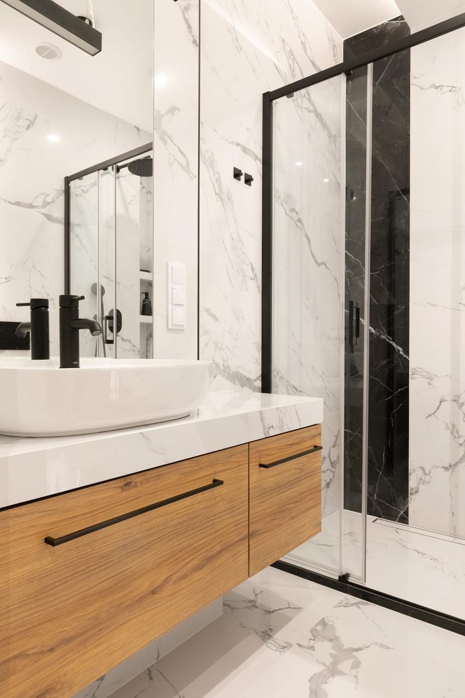 Shower, Bathroom