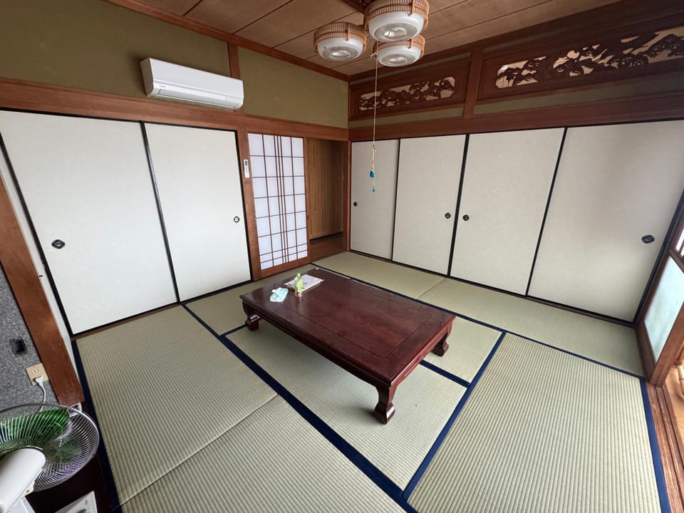 海と西一棟貸し宿 Apartment in Japan