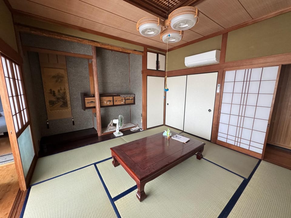 海と西一棟貸し宿 Apartment in Japan