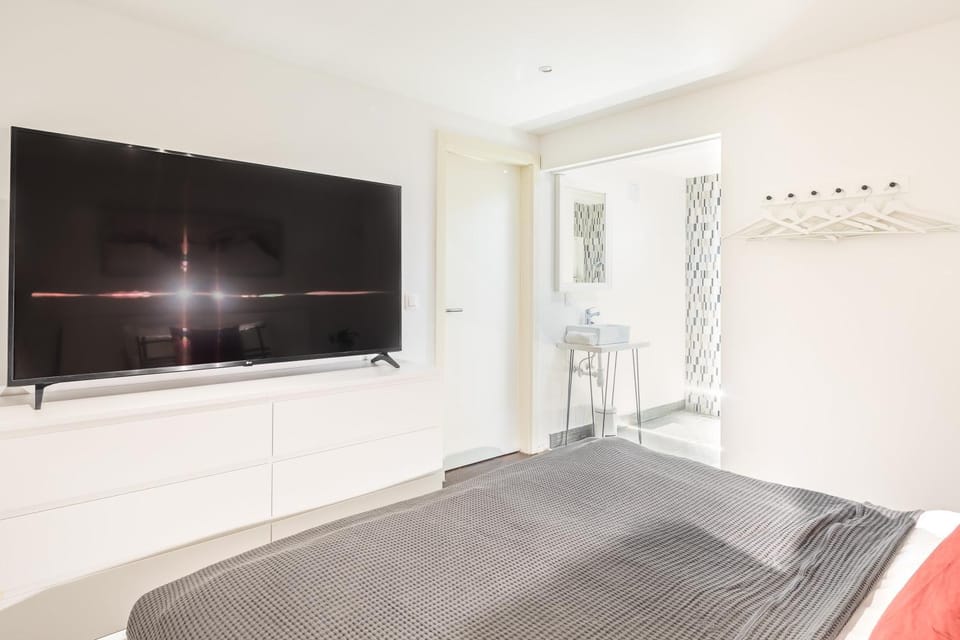 Stylish home - street of the Basilica Apartment in Budapest