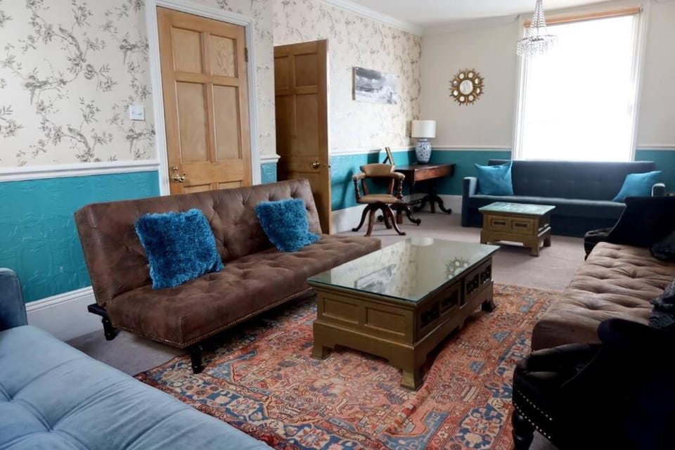 Brighton 4 bedroom West Pier House, by the sea. Villa in Hove