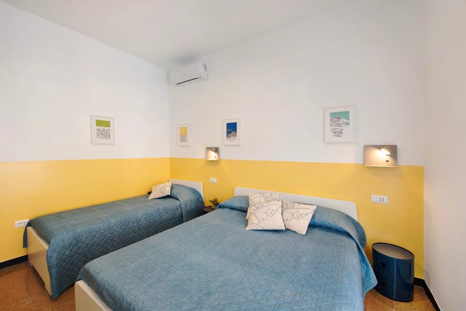 Property building, Living room, Bedroom