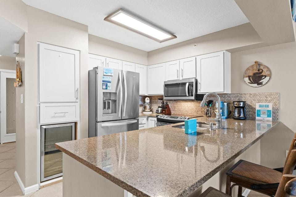 Emerald Twrs West 3001 House in Okaloosa Island