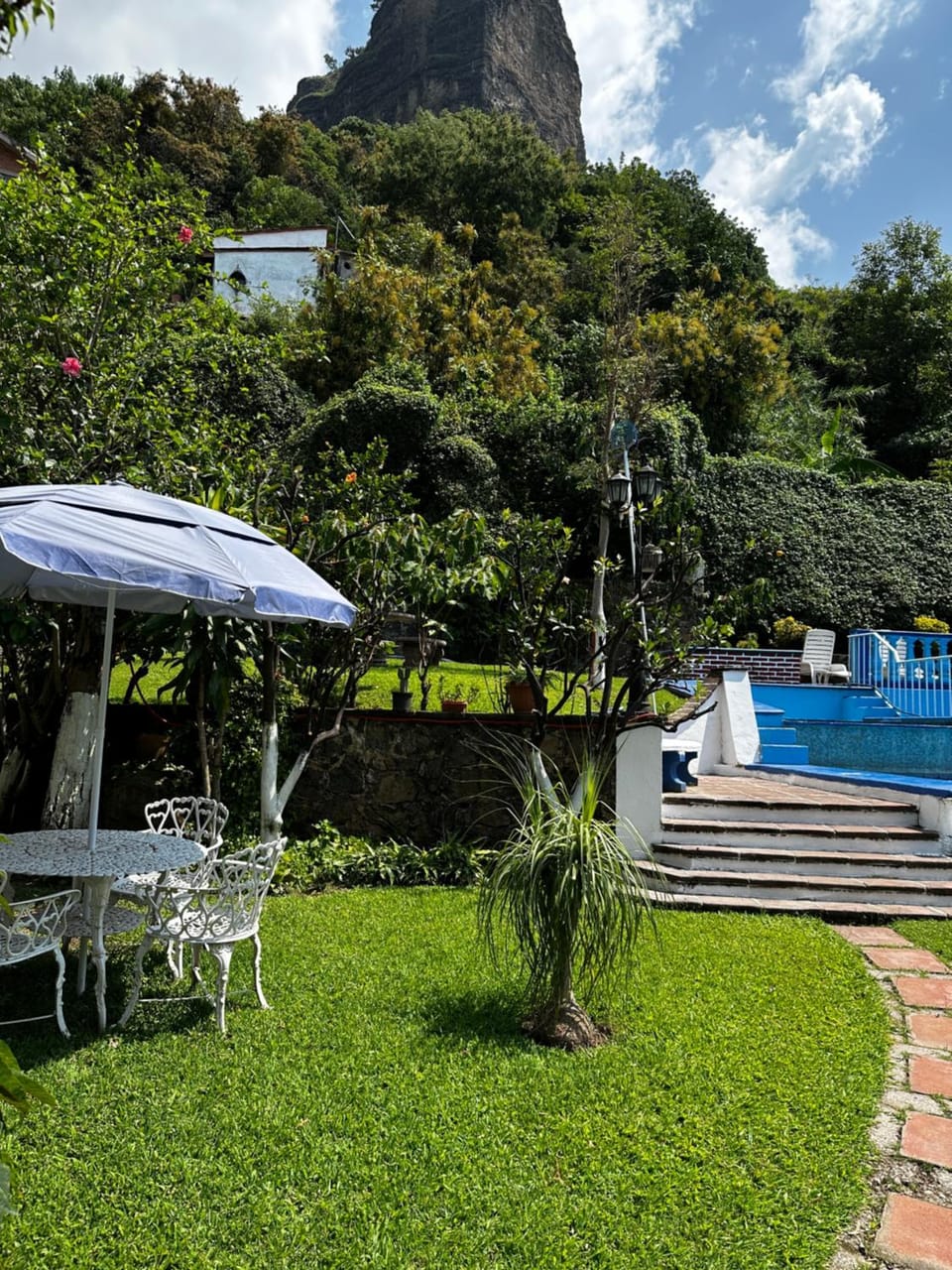 BUNGALOWS ANDREA Hotel in Tepoztlan