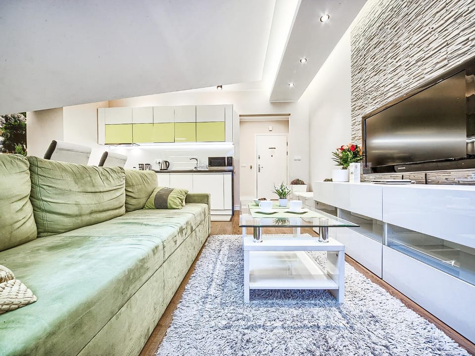 TV and multimedia, Living room