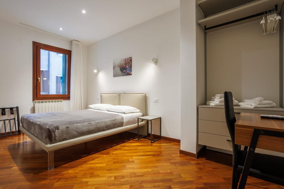 Bed, Photo of the whole room, Bedroom, towels, wardrobe