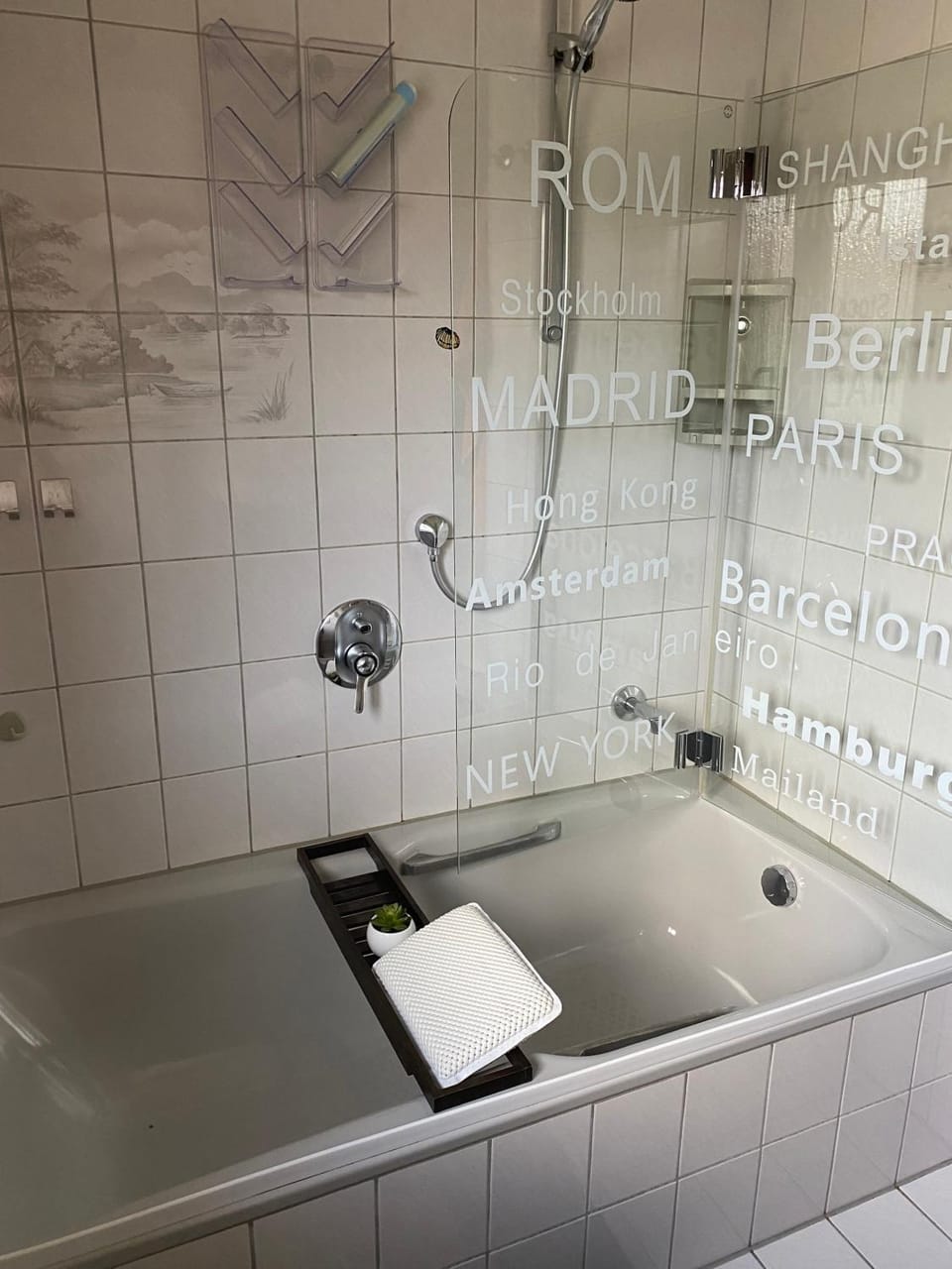 Bathroom, Bath