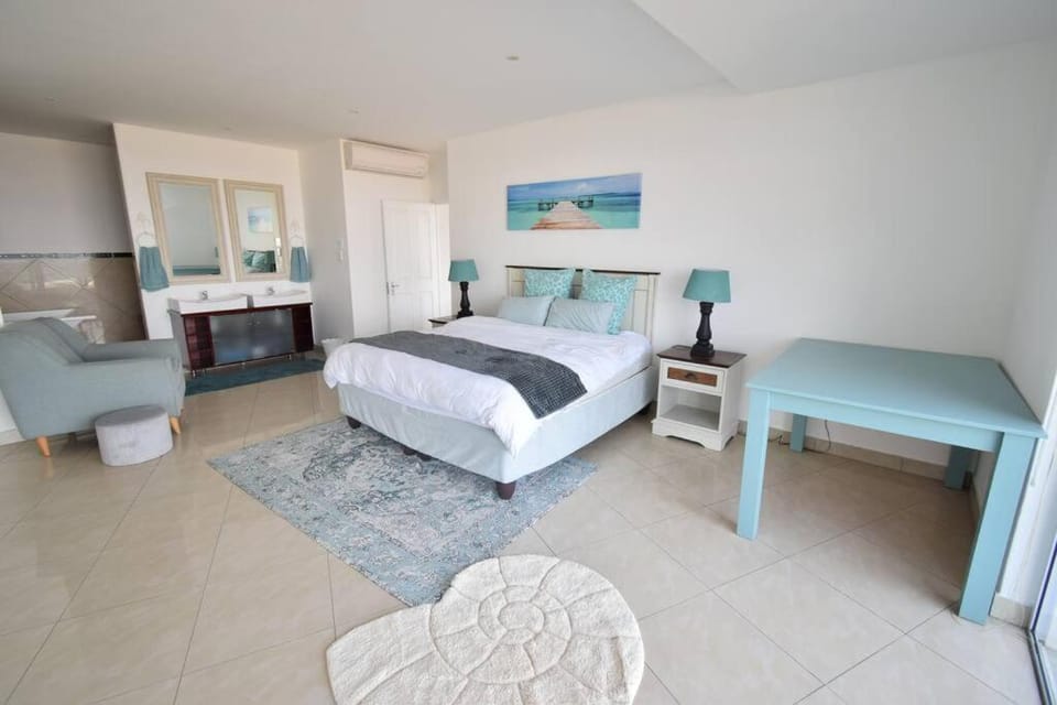 Seaside Getaway Apartment in Margate