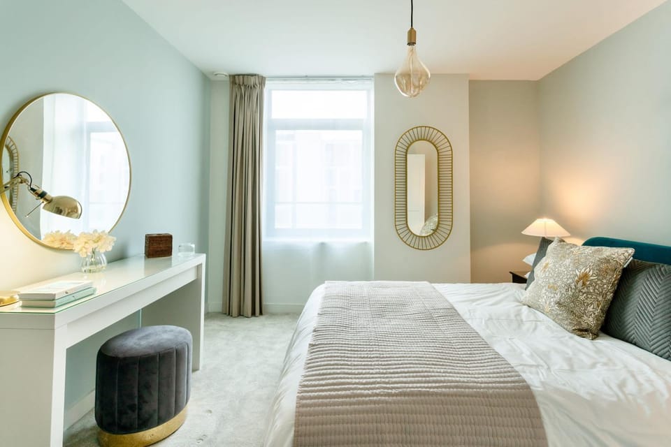 Calm Zen Oasis, In Iconic London Olympic Park Apartment in London