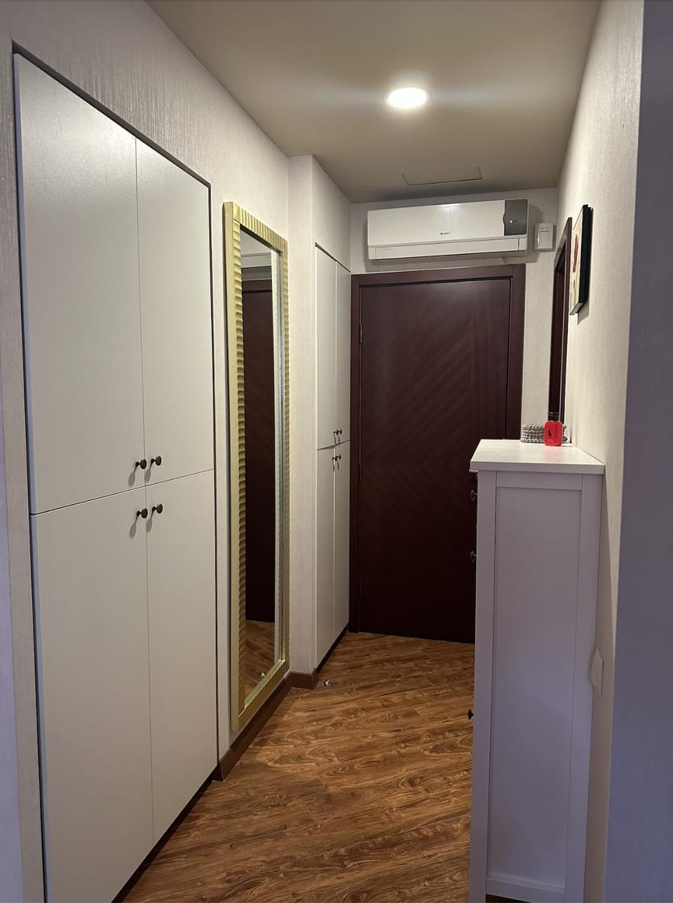 wardrobe, air conditioner