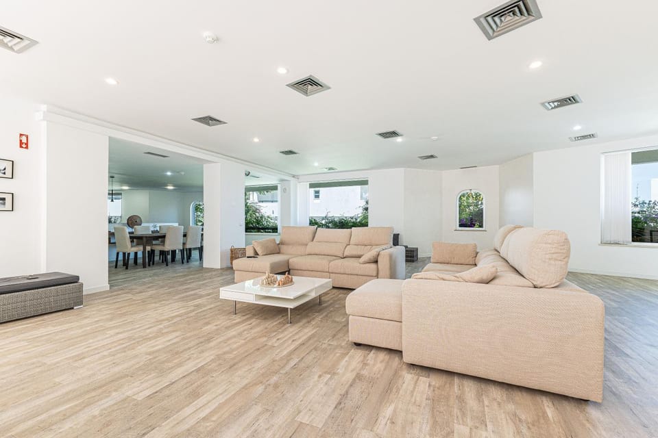 NAUTILUS Apartment in Porches