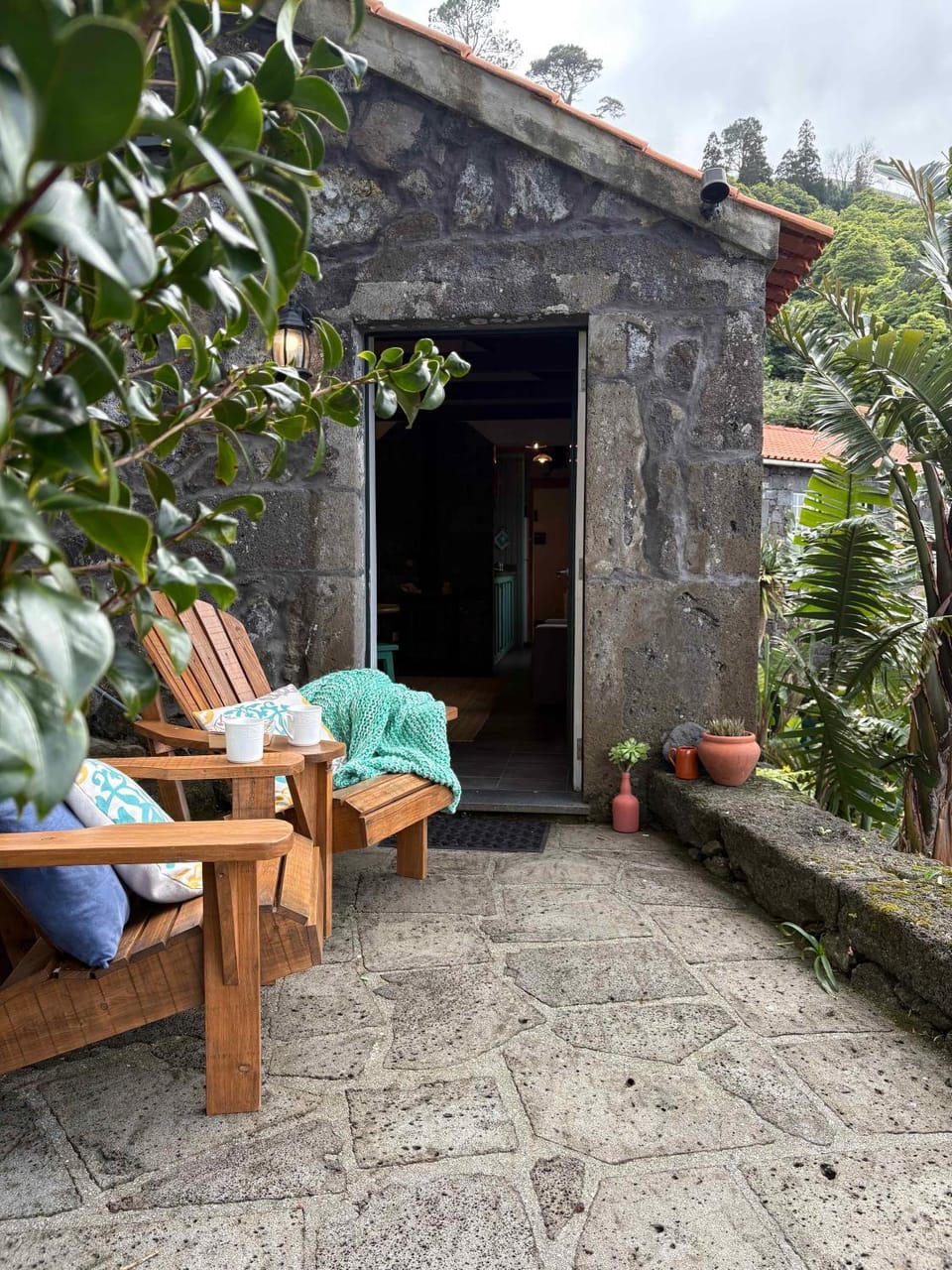 Patio, Facade/entrance