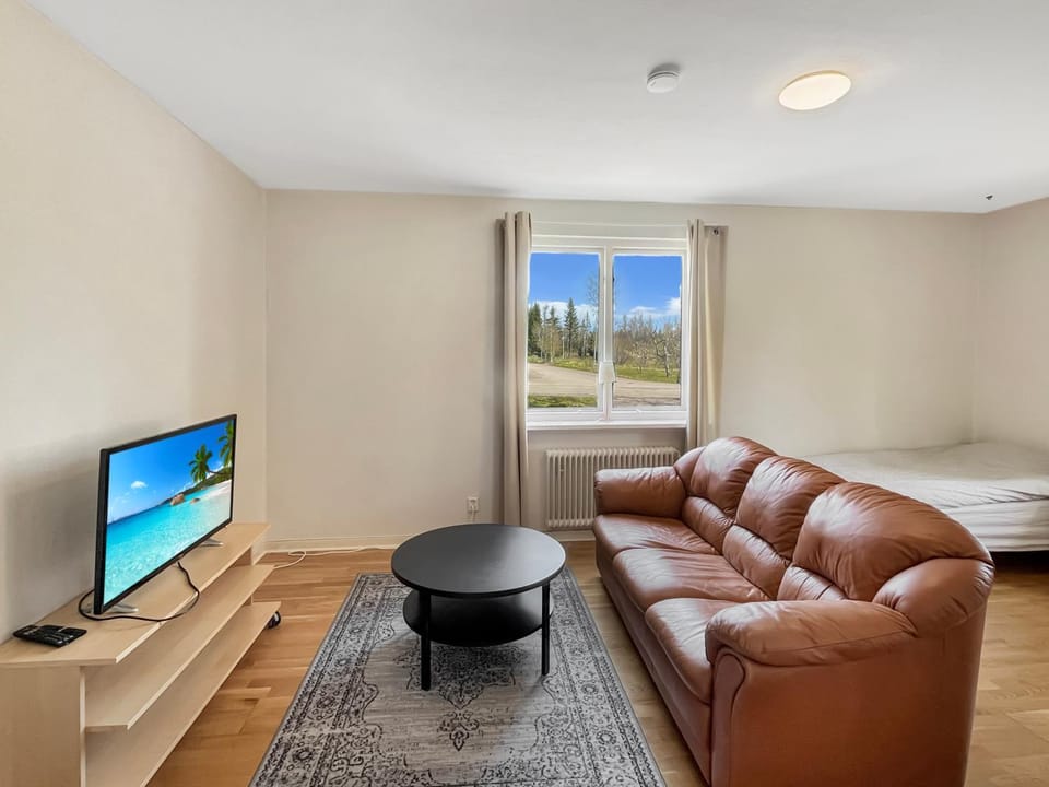 Coparate Housing - Equipped Apartments For Work Crews - Up To 20 Beds! Apartment in Sweden