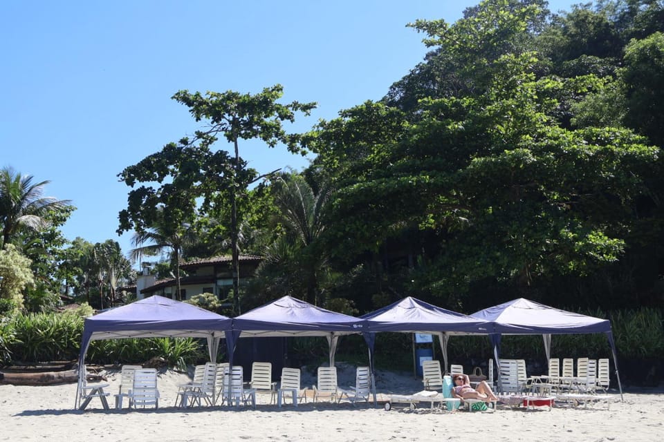 Casa Deliciosa em Condo c/ Piscina Frente ao Mar House in São Sebastião