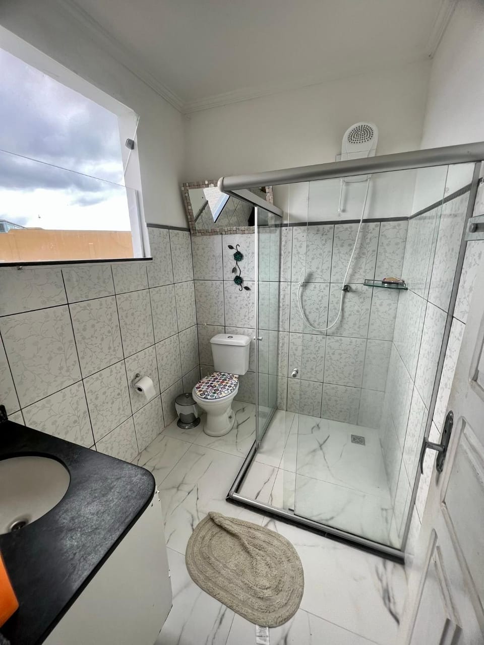 Shower, Bathroom, towels