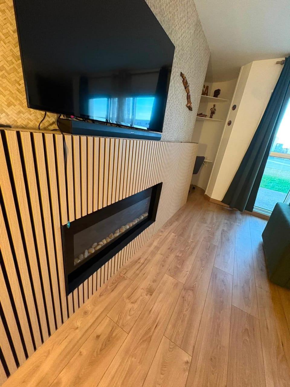 El Cubanito Athéna - Résidence de Standing - 2 Chambres - 4 Couchages - 8 Personnes Max - Parking Privé - Gare à 8 min Apartment in Cergy