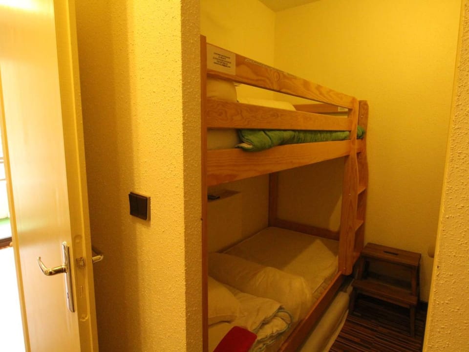 Luchon - Studio 2/3 pers., balcon, télécabine, proche commerces et thermes - FR-1-313-224 Cabin in Catalonia
