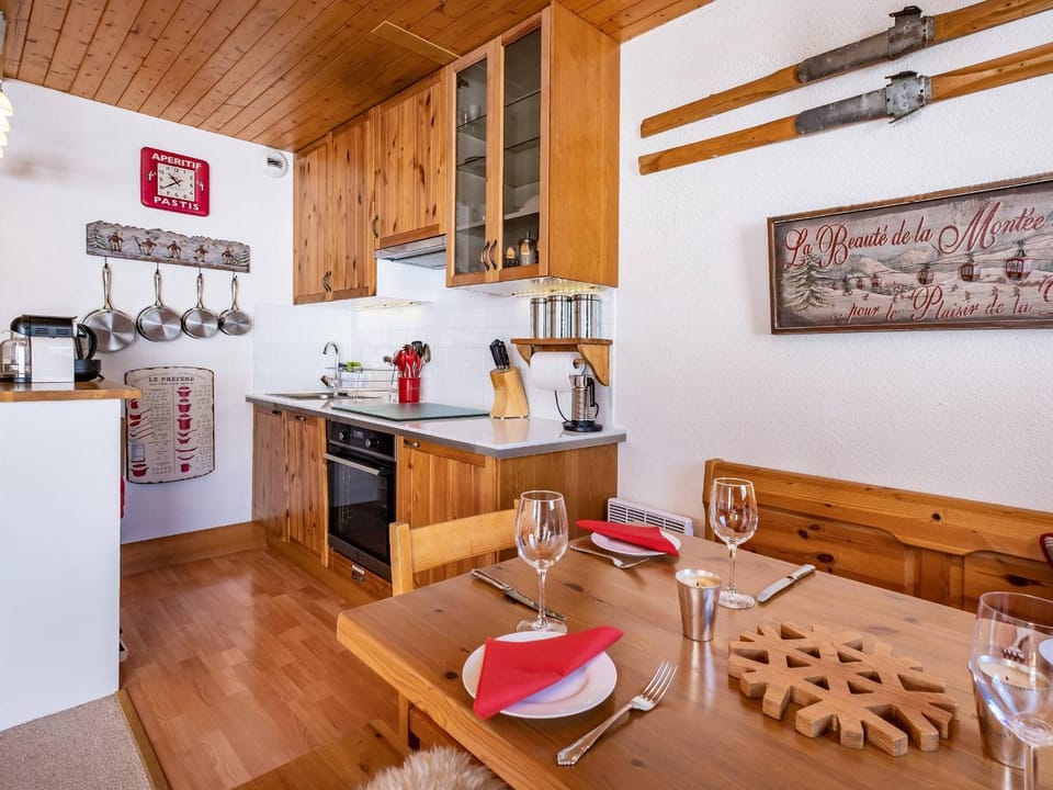 Charmant appartement à Méribel, 2 chambres, WiFi - FR-1-355-226 Apartment in Les Allues
