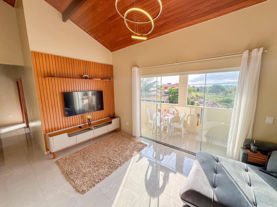 Communal lounge/ TV room, TV and multimedia, View (from property/room), Balcony/Terrace, Seating area