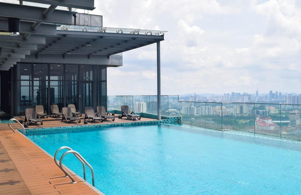 Day, Pool view, Swimming pool, sunbed