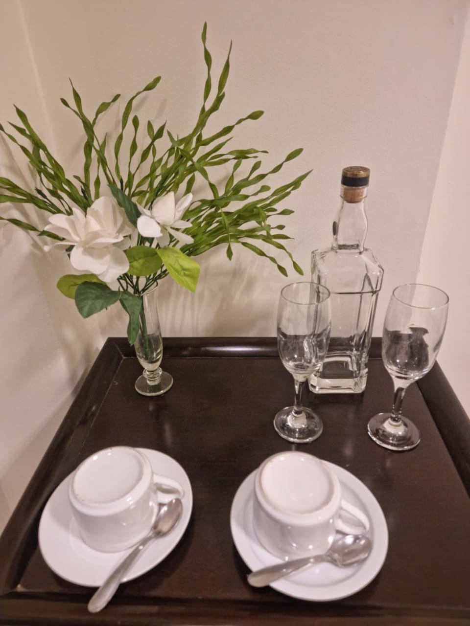 Coffee/tea facilities, Breakfast