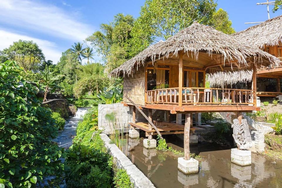 Onong's Homestay & Cafe Vacation rental in Indonesia