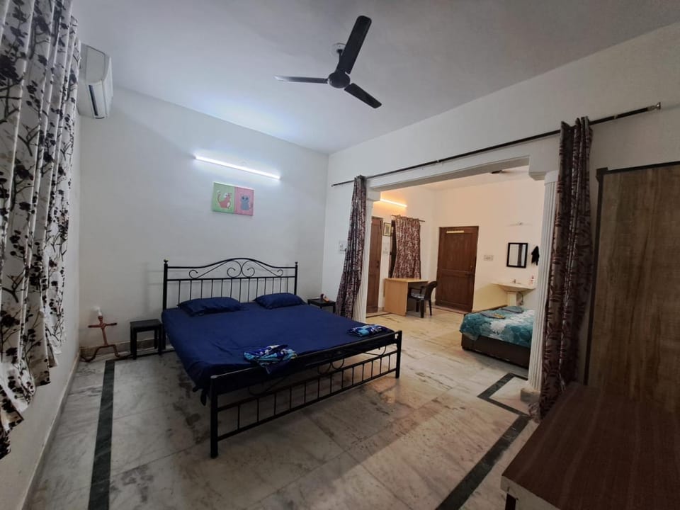 Jasmine Stay by Walias, Entire Apartment Apartment in Gurugram