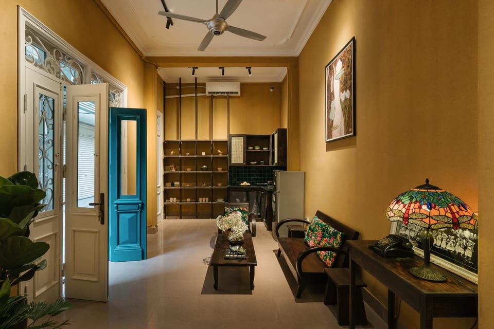Communal lounge/ TV room, Living room, Seating area