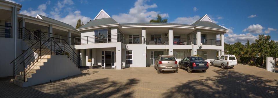 Property building, Parking