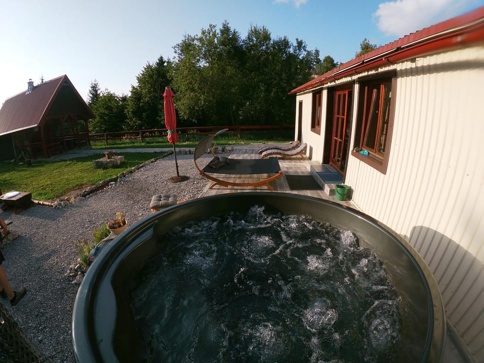 Hot Tub, Balcony/Terrace