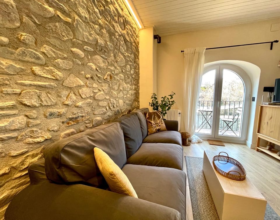 Apartamento colgante al río con vistas al puente Apartment in Camprodon