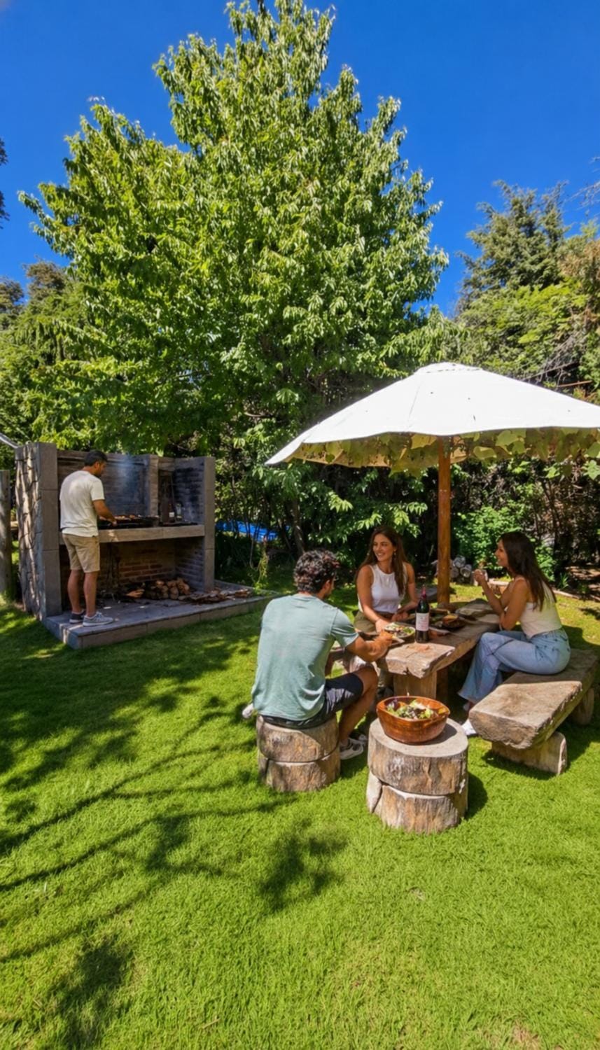 Patio, Spring, Day, People, Garden, Guests, Garden view, group of guests