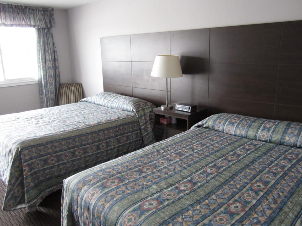 Day, Photo of the whole room