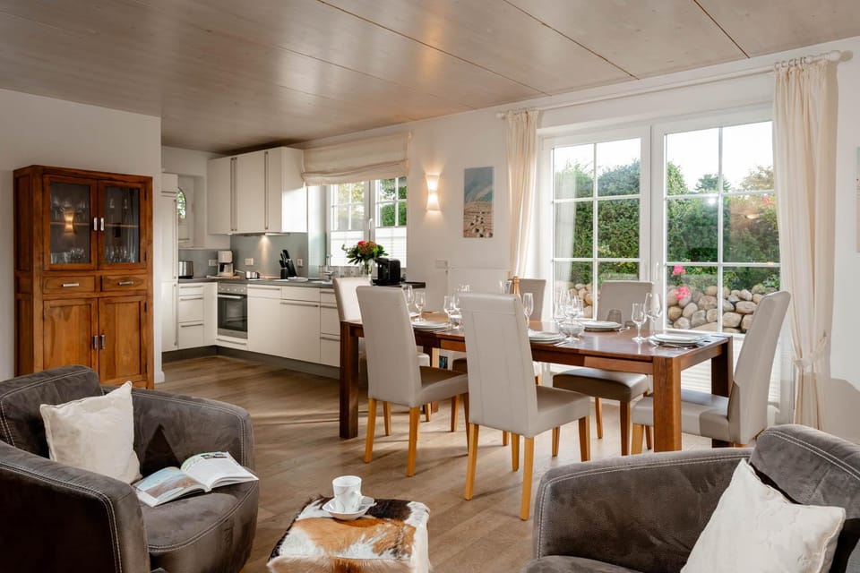 Ferienhaus Carola Sauna House in Westerland