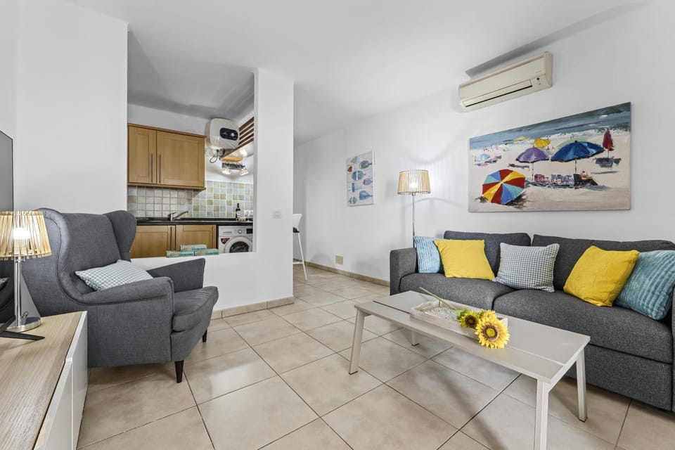 Hola Arnage Pool view Apartment in Puerto del Carmen