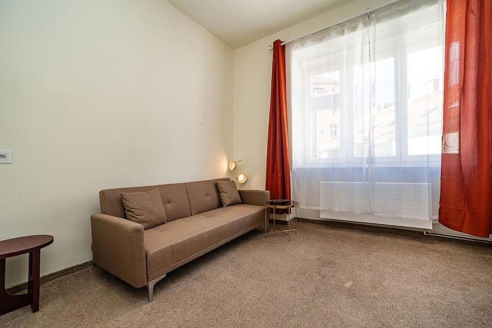 Modern, bright studio in a great location Apartment in Prague
