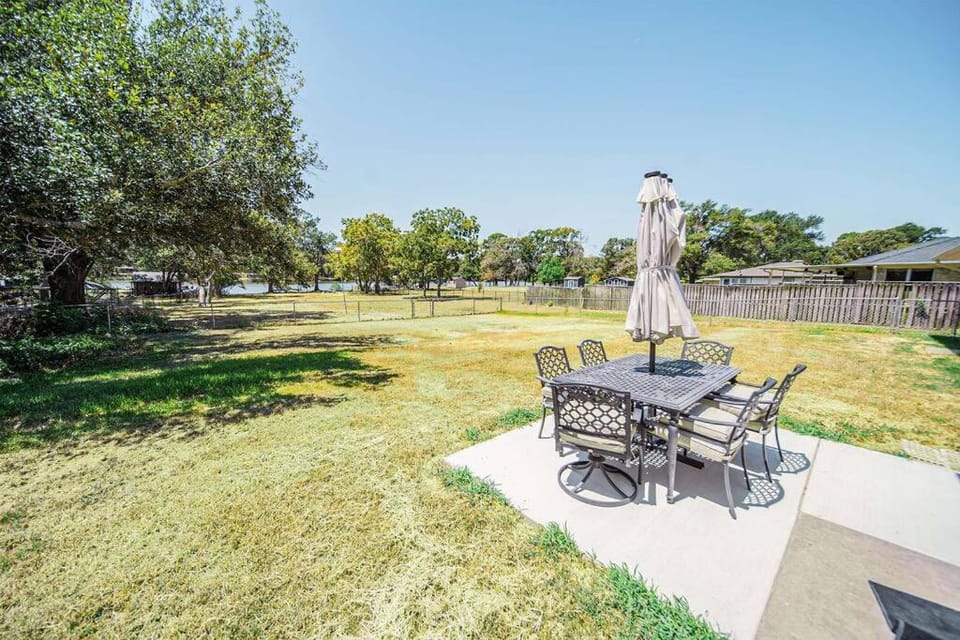 Casa on the Cove House in Texas