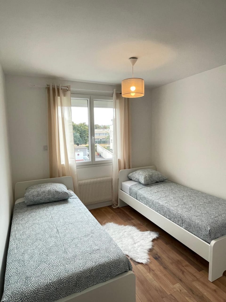 Bel appartement Meyzieu centre proche Tramway Apartment in Auvergne-Rhône-Alpes