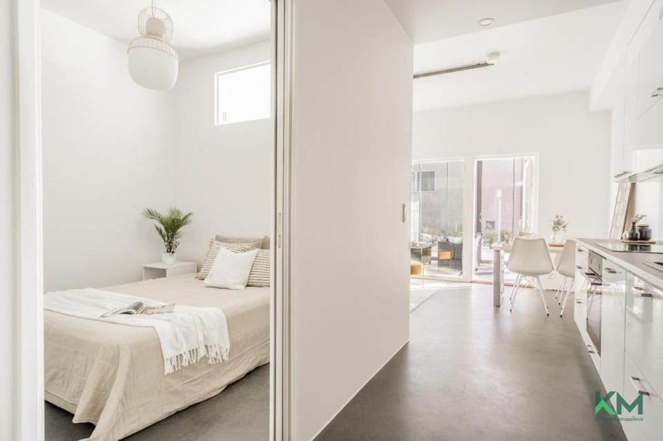 Kotimaailma - Kaunis ja hyvin valoisa kaksio Vantaalta Apartment in Helsinki