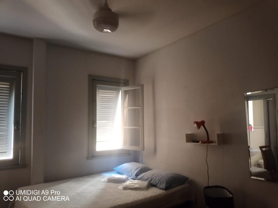 Bed, Photo of the whole room, towels