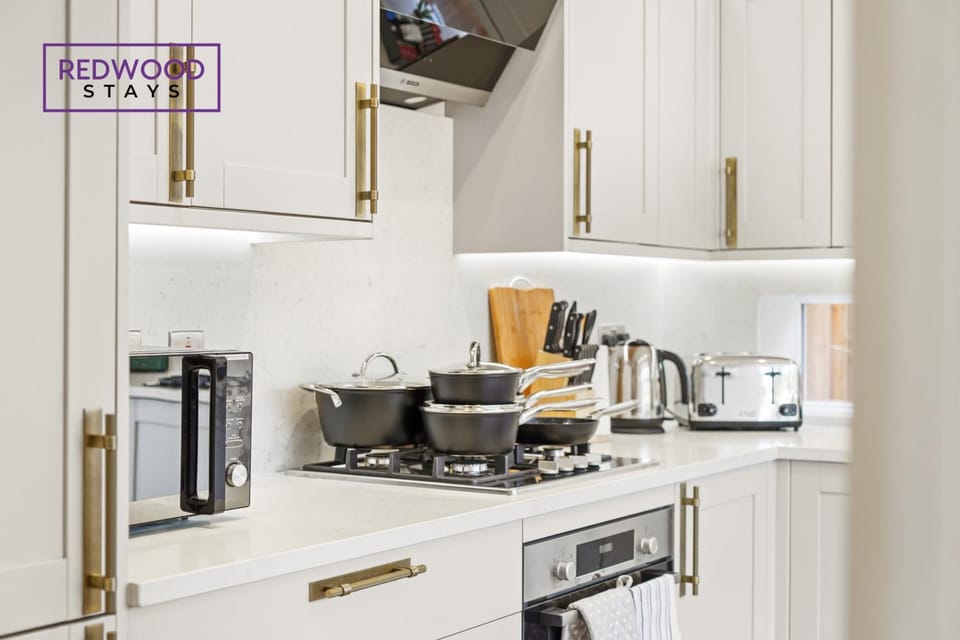 Kitchen or kitchenette, minibar, pet friendly, toaster