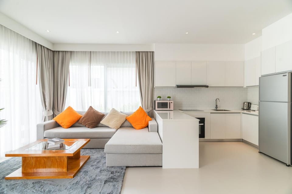 Kitchen or kitchenette, Seating area