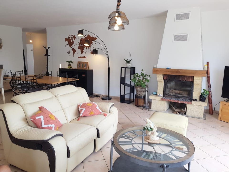 Property building, Living room