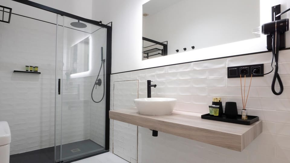 Calm & Design Suite Apartment in Seville