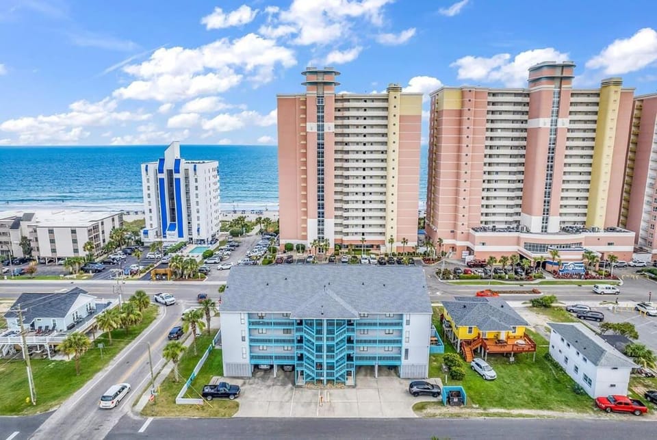 Dream Ocean View Villa Steps to Beach Top Location w Pool House in North Myrtle Beach